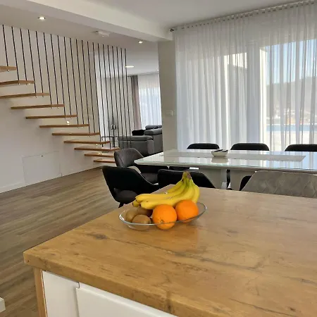 Zuzul Villa *