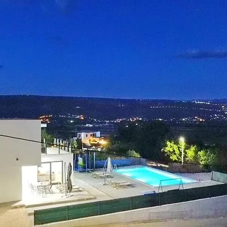 Zuzul Villa *